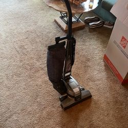 Vintage Vacuum Sweeper