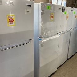 Magic chef refrigerators 10.1 ft.³