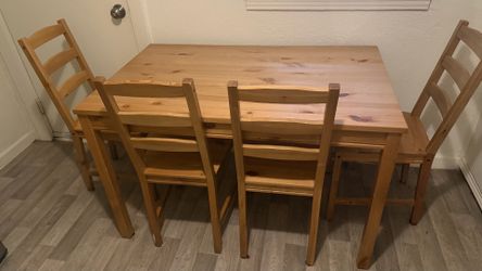 Dining table with chairs