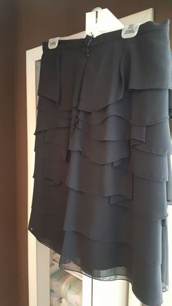 Adrianna pappel like new condition black skirt