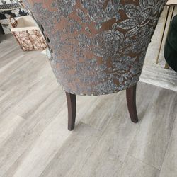 Accent Chair