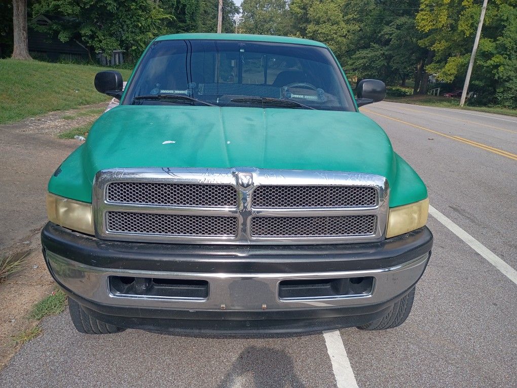 1999 Dodge Ram 1500
