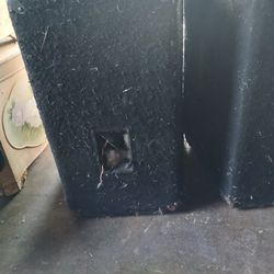 B52 concert speakers 