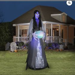 Halloween Mystical Ghoul Yard Inflatable, 10.5FT TALL!!