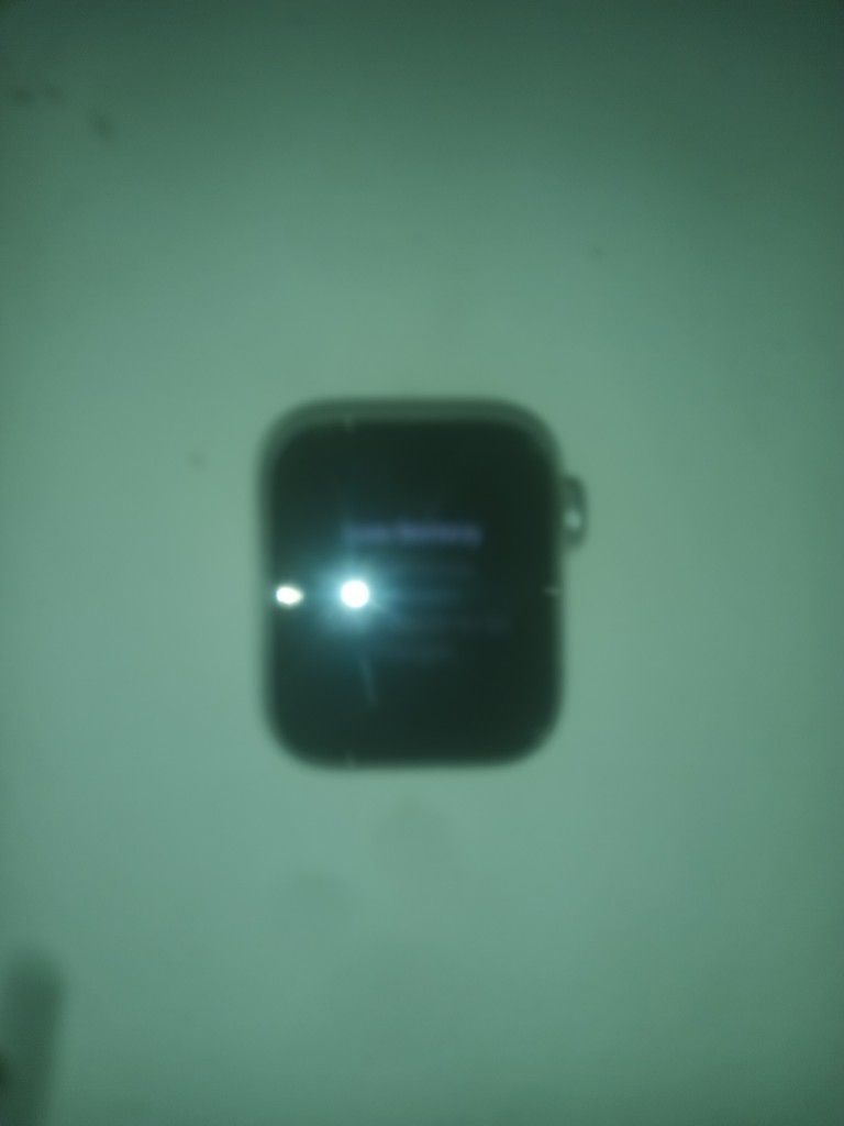 Apple Watch  SE 40 mm