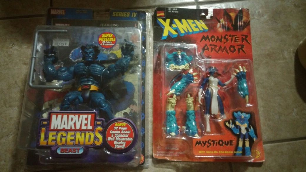 COLLECTIBLES TOY FIGURES MARVEL ASKING$50.00 FOR BOTH