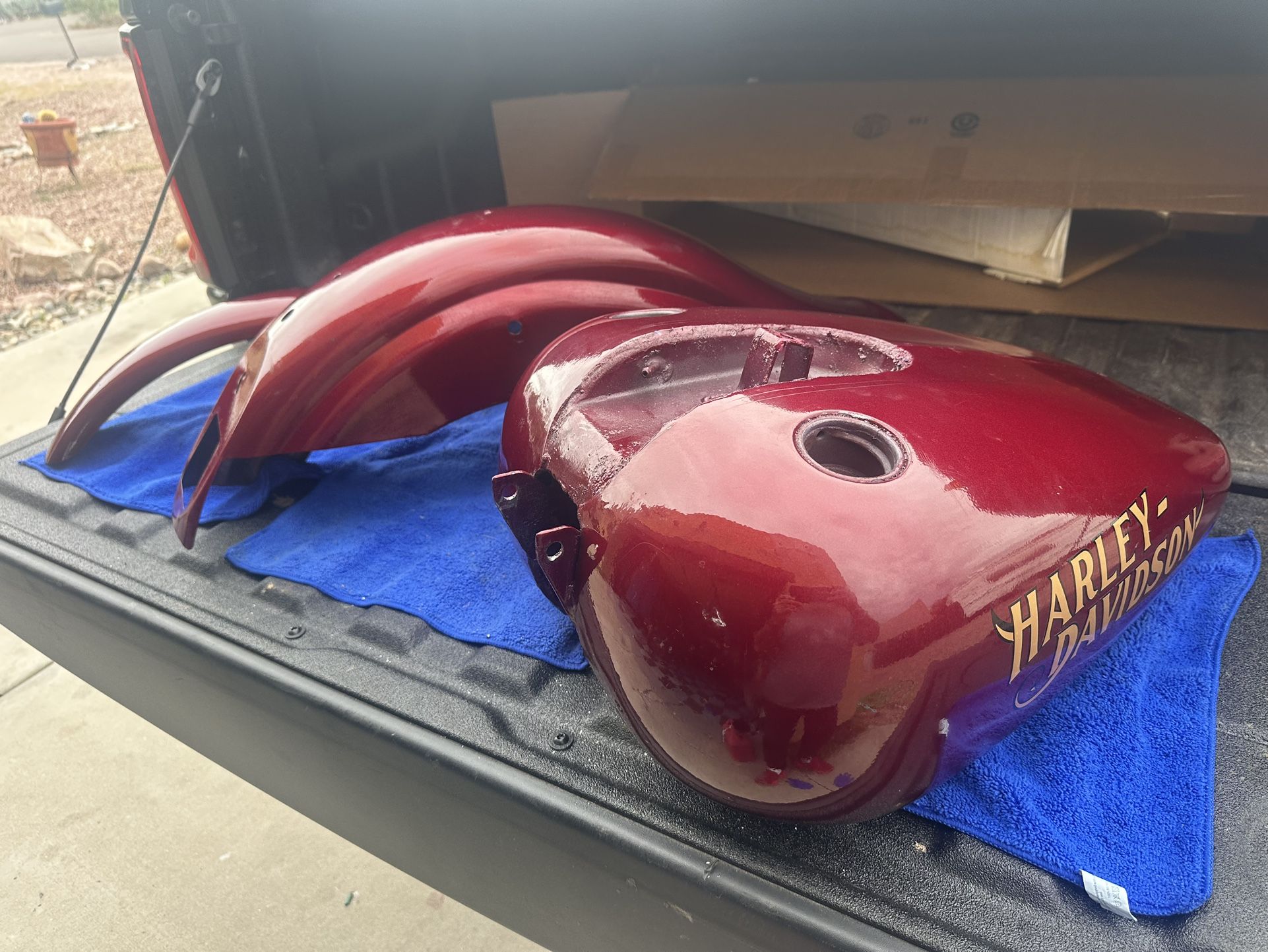 Harley Davidson, Dyna, White Glide Tin Set 