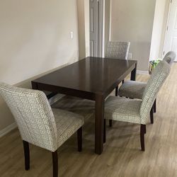 Dining room table + chairs