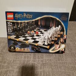 Lego Harry Potter Hogwarts Wizards Chess NEW