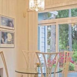 Beautiful 40” Round Glass Dining Table  w/4 Highback Chairs