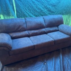 Brown couch great condition clean we sell all the time delivery $40 local