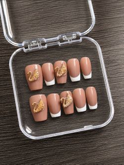 Press on Nails -size L - CASH ONLY - 75th ave and Peoria