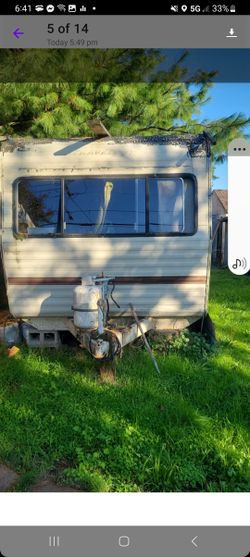 FLEETWOOD 35 L Being Demoed Some Remodeling