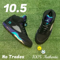 Size 10.5 Air Jordan 5 Retro “Black Grape custom (top 3 5s)” 🍇