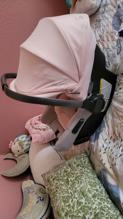 Nuna pink car seat
