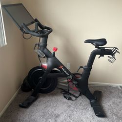 Peloton Bike