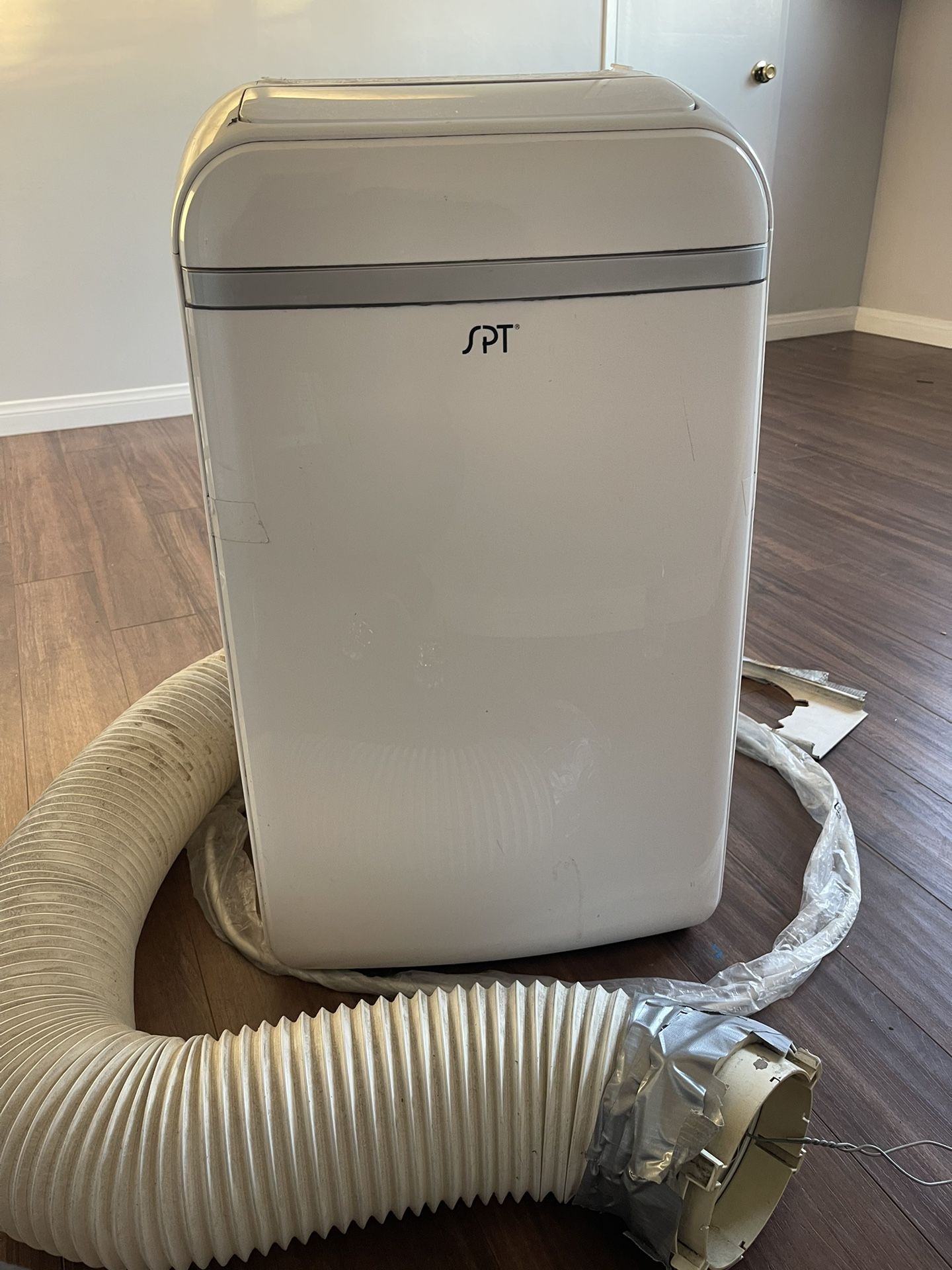 14,00 BTU SPT PORTABLE AC UNIT $50
