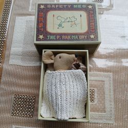 Maileg Little Sister in a Box  - St Louise Rare Red Mouth Painted Nose Mouse