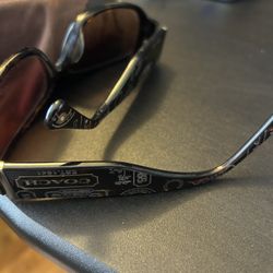 Woman’s Coach Sunglasses 