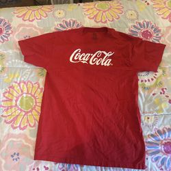 Classic Coca-Cola Graphic T-Shirt - Red