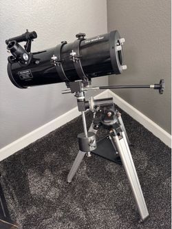 Sky-Watcher 114mm Telescope Skyhawk EQ1 - Great Beginner Scope