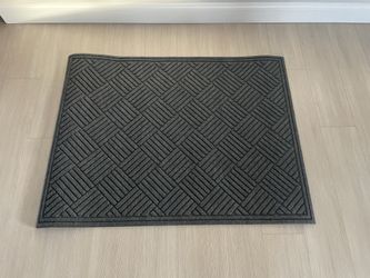 Outdoor rug 36 in x 18 in