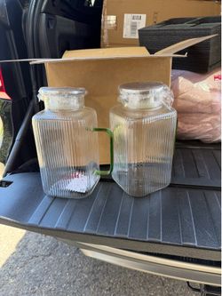 NEW 2-Pack Ribbed Glass Water Pitchers with Lids | Fluted Glass Beverage Carafes