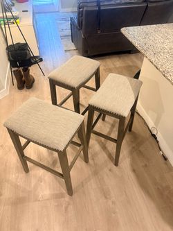 Bar chairs