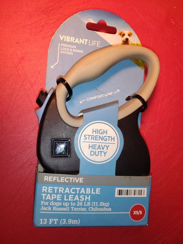 π Brand New Retractable Dog Leash - Vibrant Life (XS/S)
Price: $10