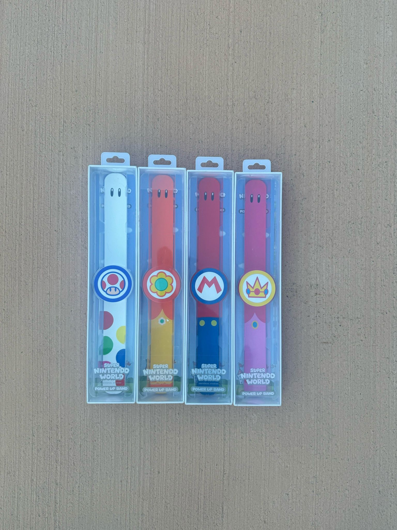 4-Set Super Nintendo World Power Up Band Amiibo Switch Mario Universal Japan $150❗️