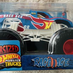 Hot Wheels Monster Trucks Oversized Race Ace