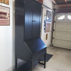 Desk & Cabinet  (Space Savor) 