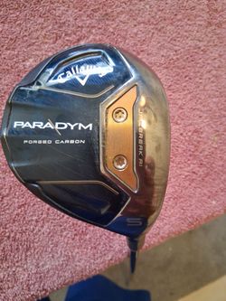 Like new callaway year old paradym 5 wood and head cover