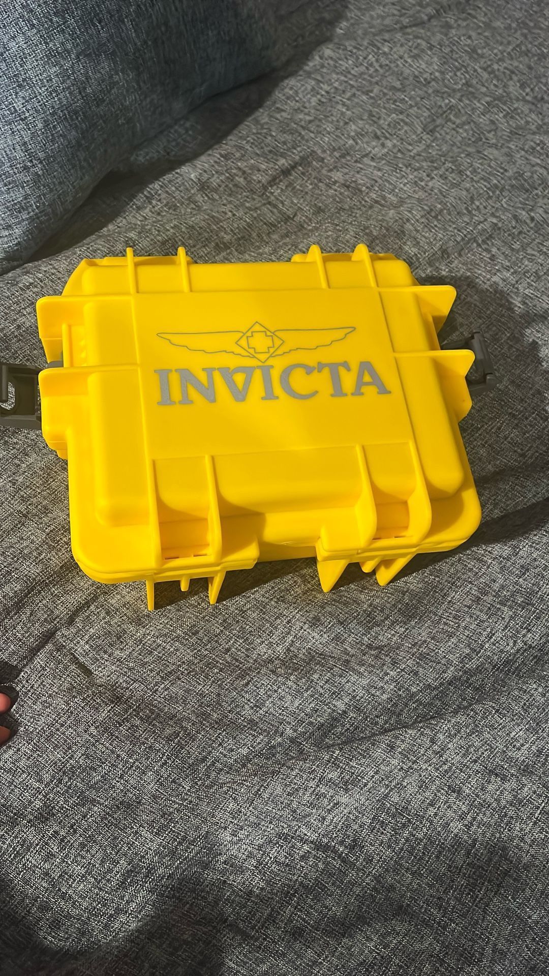 Invicta 3 Slot Impact Resistant Yellow Collector Case/Watch Box With 2 Hand Watch In Slots , $150