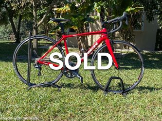 TREK EMONDA FULL CARBON FIBER ROAD BIKE. Small frame.