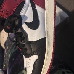 Jordan Retro 1s