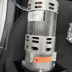 NEW Bodine 44C8BVDI-Y2 Gearmotors – 1/3 HP, 230V, 9.6:1 – 15 Units Available