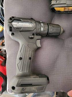 Makita 18v brushless hammer drill