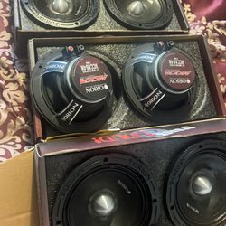 3 Neon Orion 6.5 1400wats