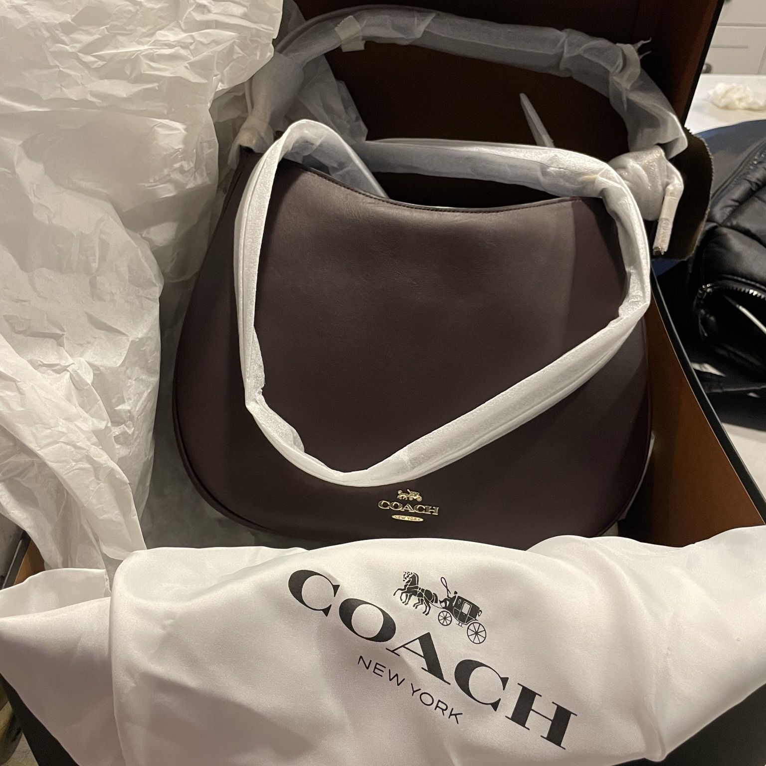 Coach Oxblood Nomad Crossbody Leather Shoulder Hobo Bag NEW with tags MSRP 495 for Sale in Lake Barrington IL OfferUp