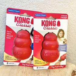 Kong Classic medium durable treat stuffable fetch and chew
