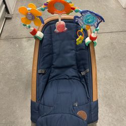 Maxi-Cosi baby rocker chair