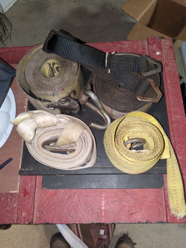 6 Straps