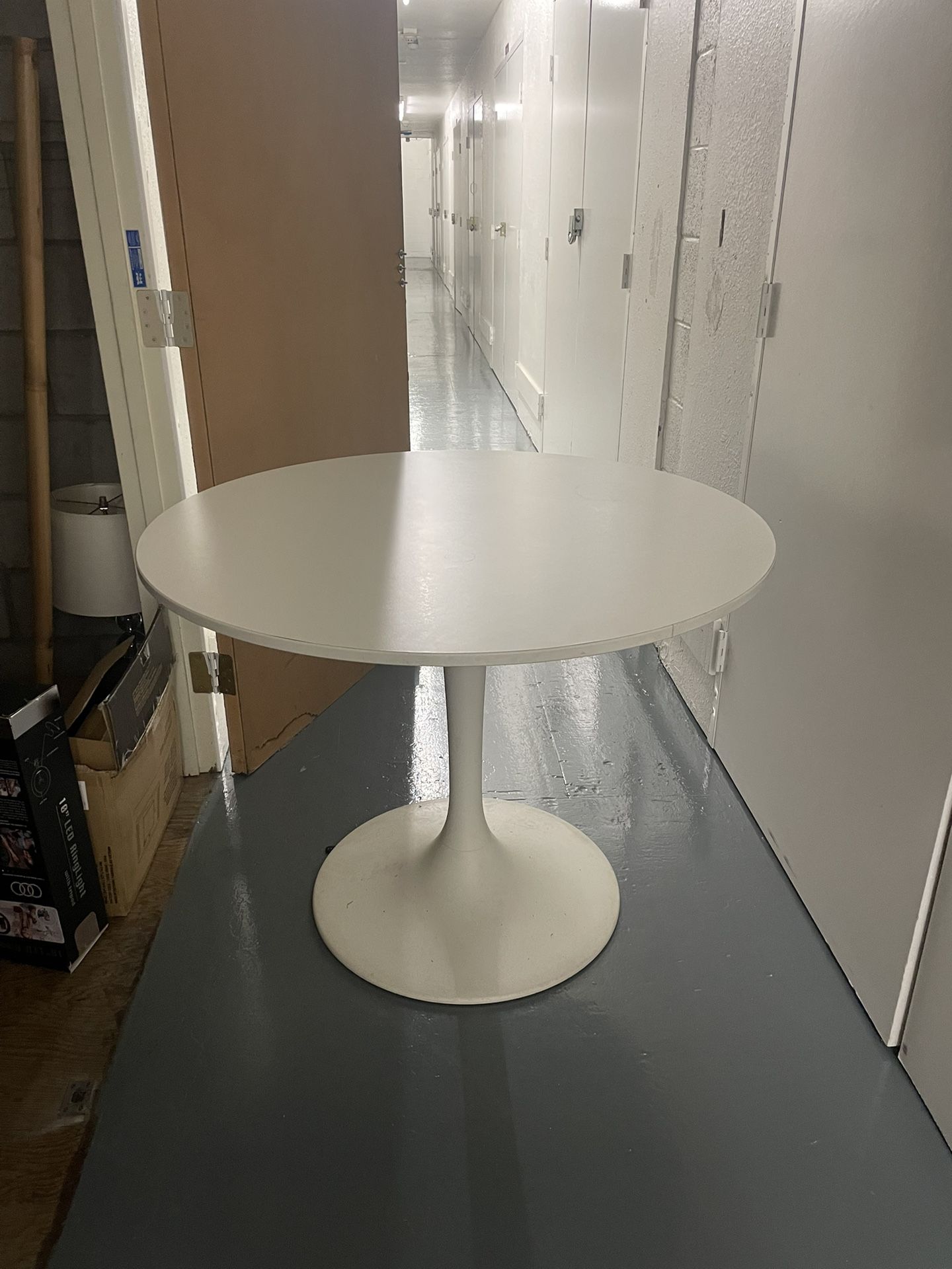 White Dinner Table 