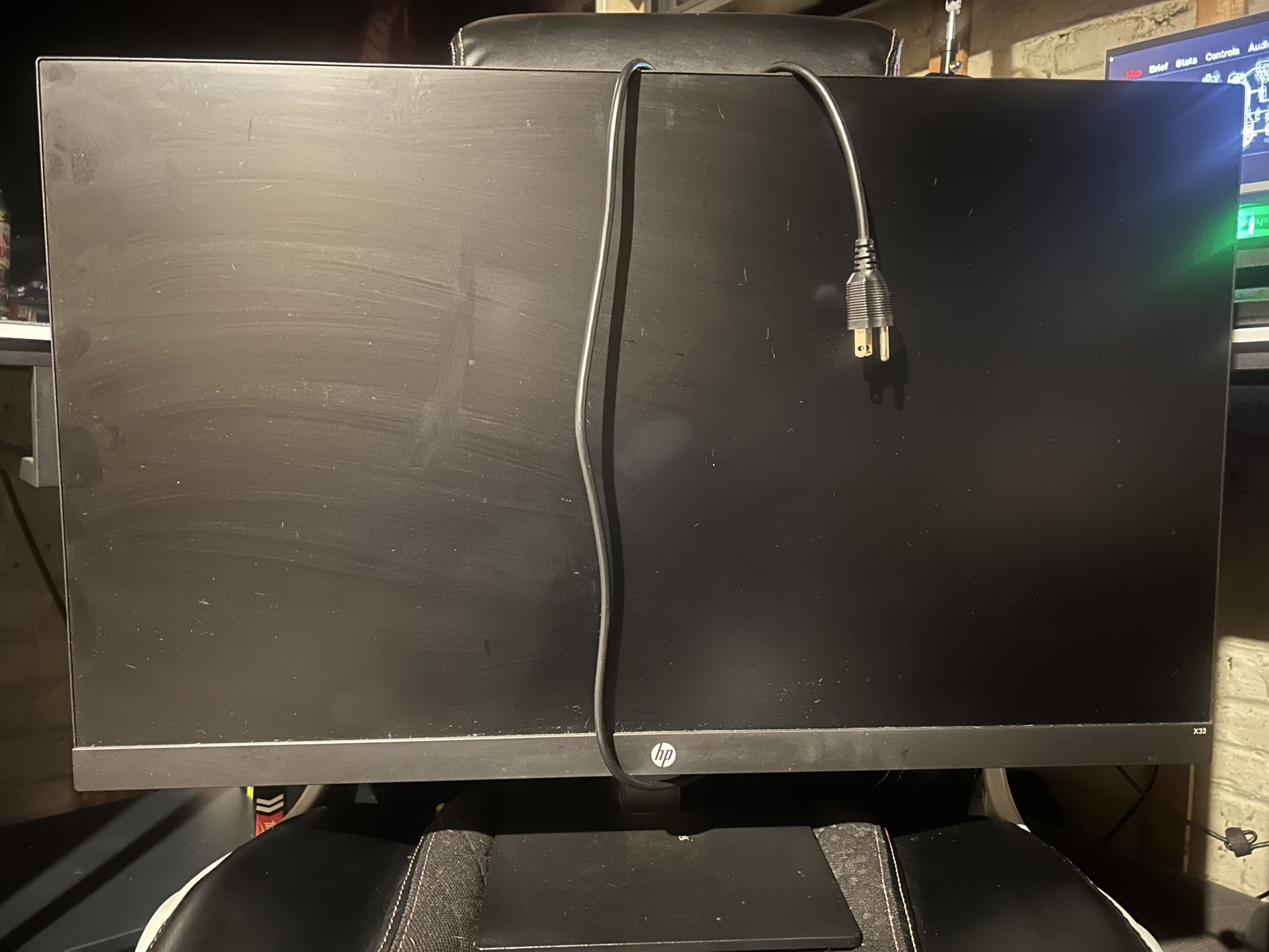 HP X32 IPS 165Hz QHD HDR Gaming Monitor