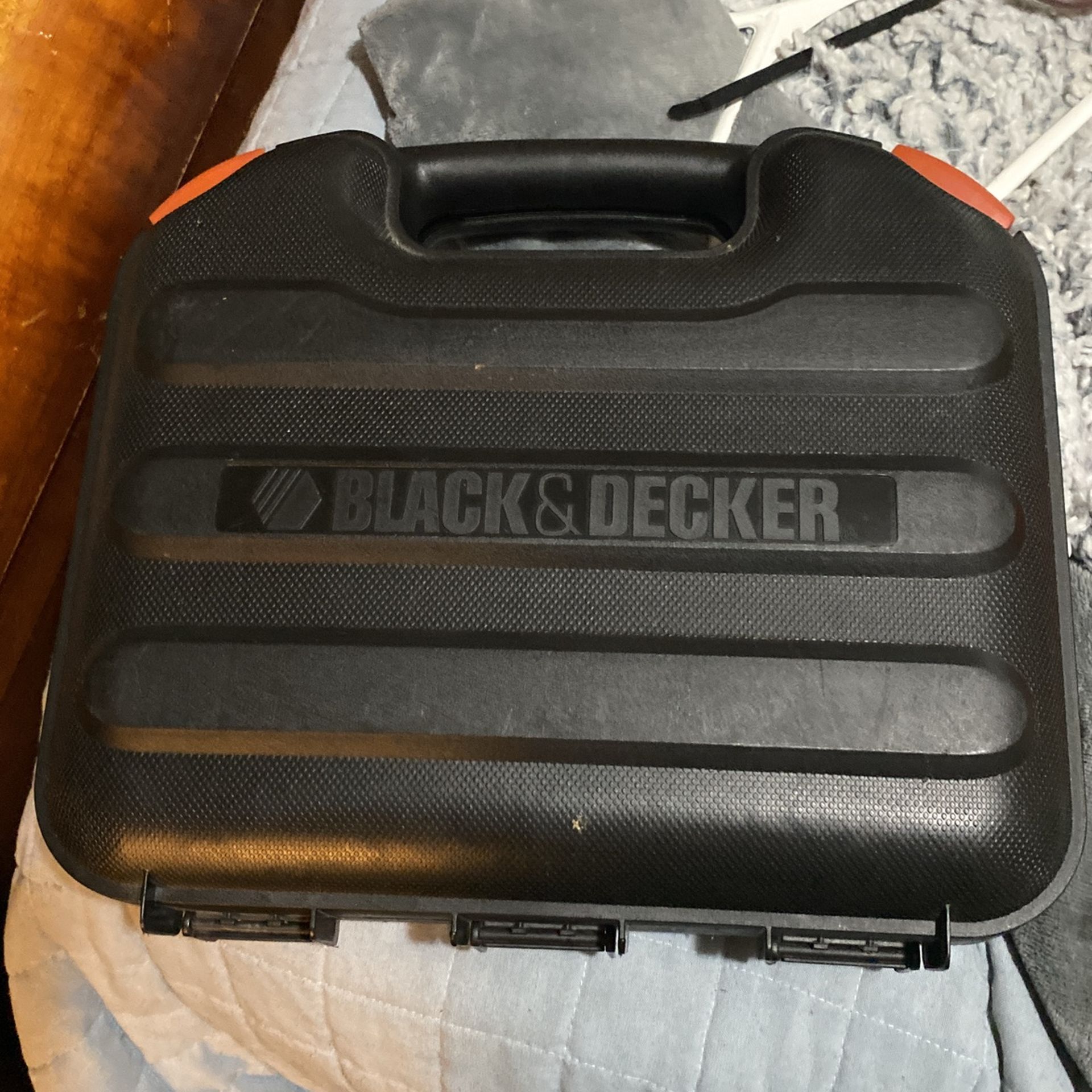 Black And Decker Drill Set