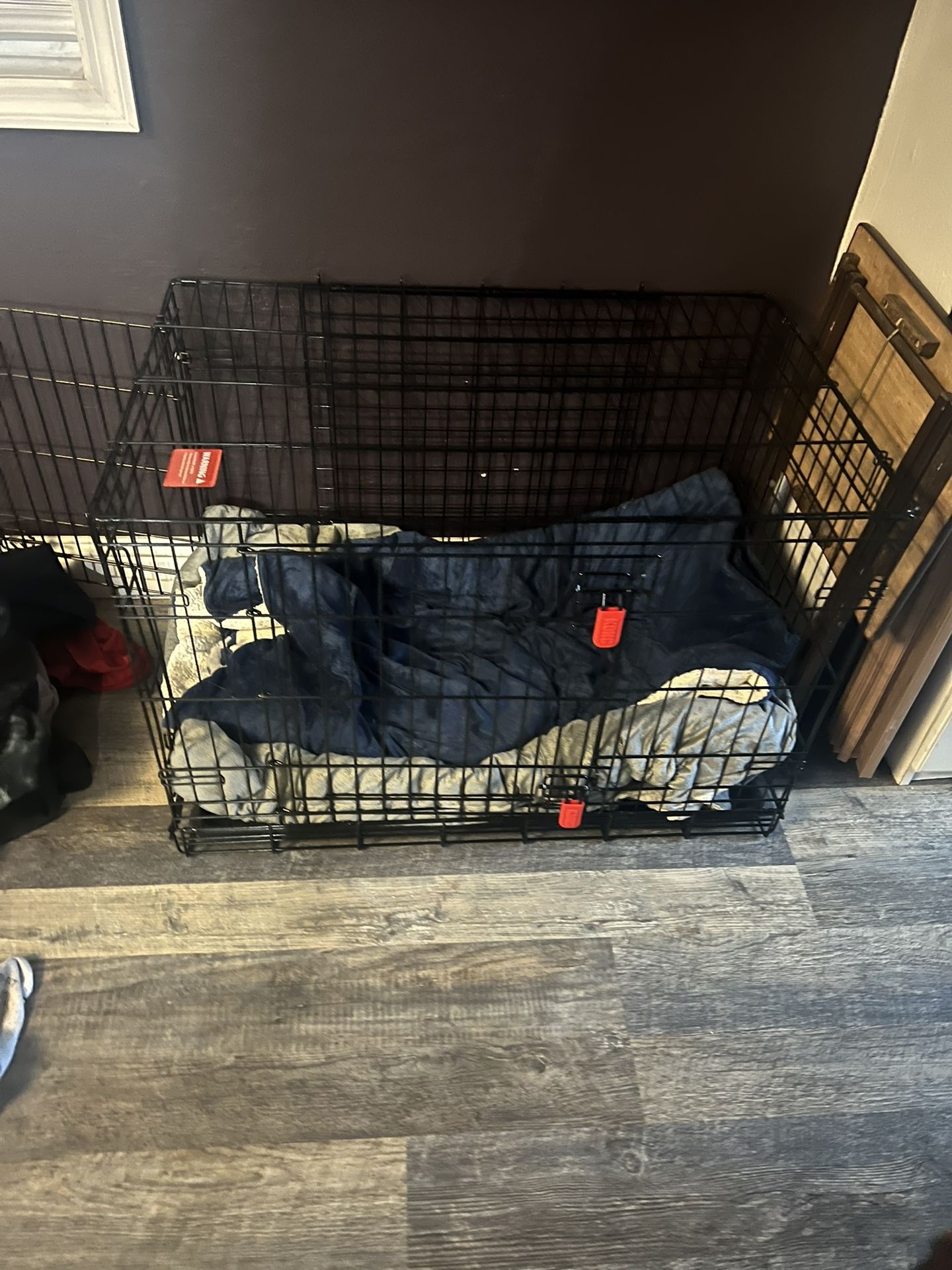 Dog kennel Used Once