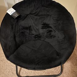 Folding Plush Faux Fur Chair 