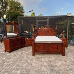 Queen Bedroom Set. Solid wood. Pickup Only. 