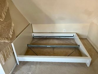 IKEA MALM bed. Queen size
